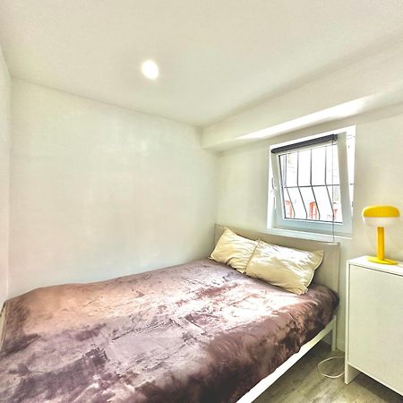 Appartamento Cozy Tiny House Lisbona Esterno foto